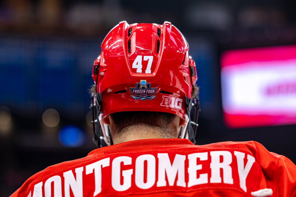 Wisconsin Hockey tweet media