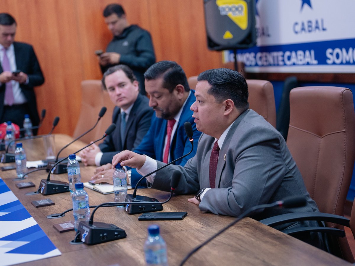 Congreso Guatemala tweet media