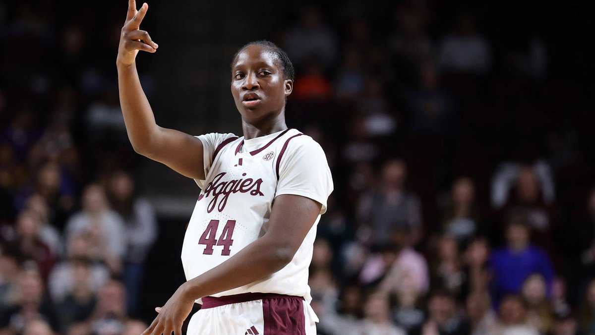 CJFWrites's tweet image. As the Women’s Basketball Transfer Portal heats up, here’s who I’ve heard Kim Mulkey and the #LSU Lady Tigers have contacted and shown significant interest in, thus far.

* Kiyomi McMiller, G, Penn State — 21.6PPG, 5.0RPG, 4.5APG, 45.0% FG, 35.3% 3PT

* Aaliyah Crump, G, Texas —