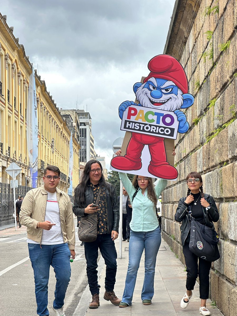 Paboneada tweet media