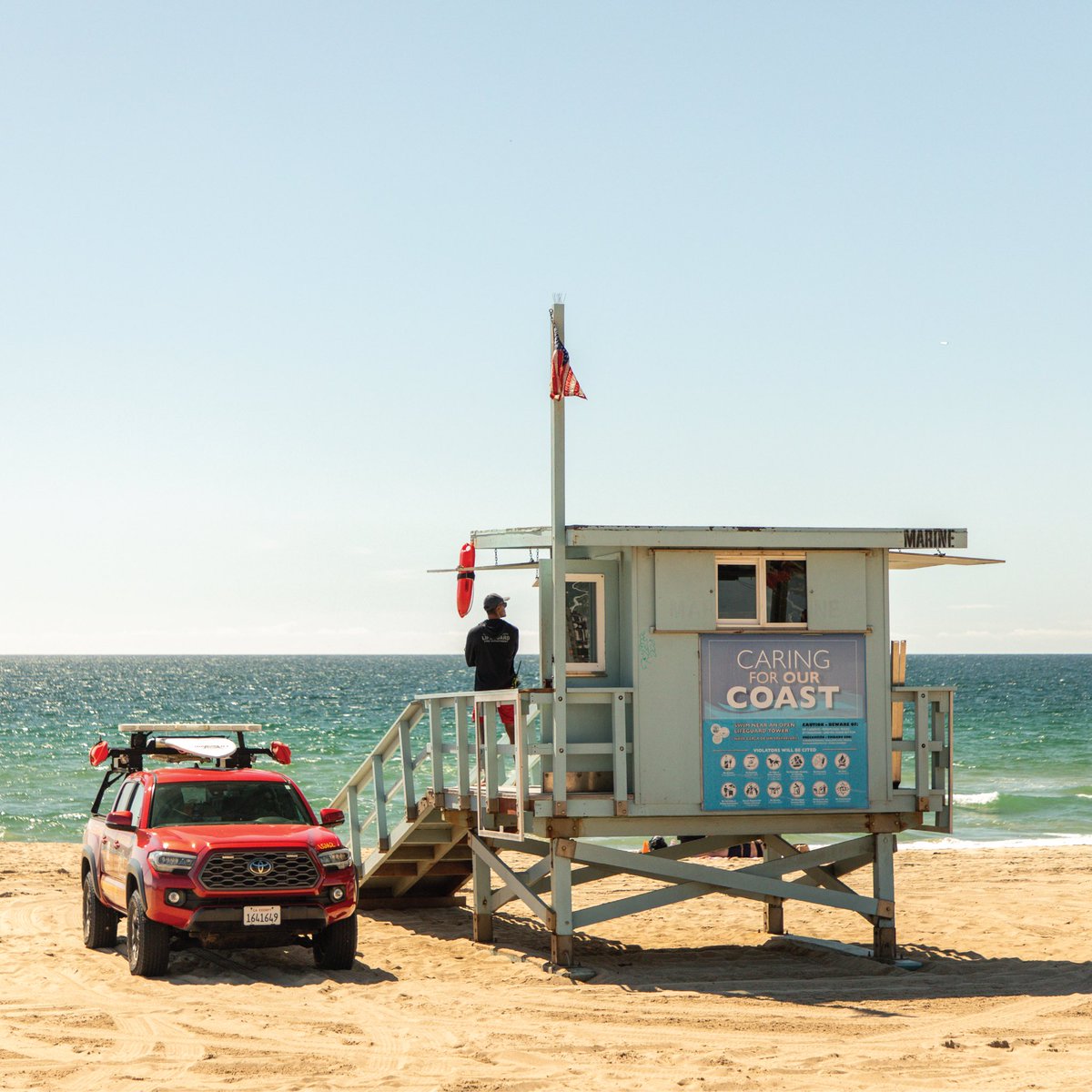 LACoLifeguards tweet media