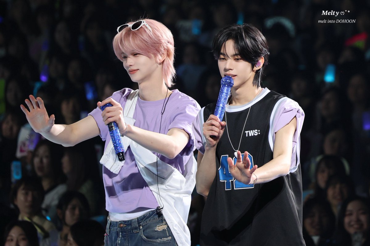 𝑴𝒆𝒍𝒕𝒚 ෆ˚* tweet media