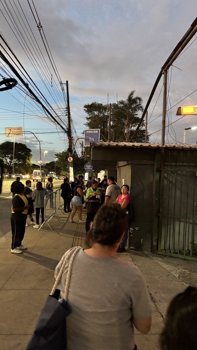 ste está triste 🪩 tweet media