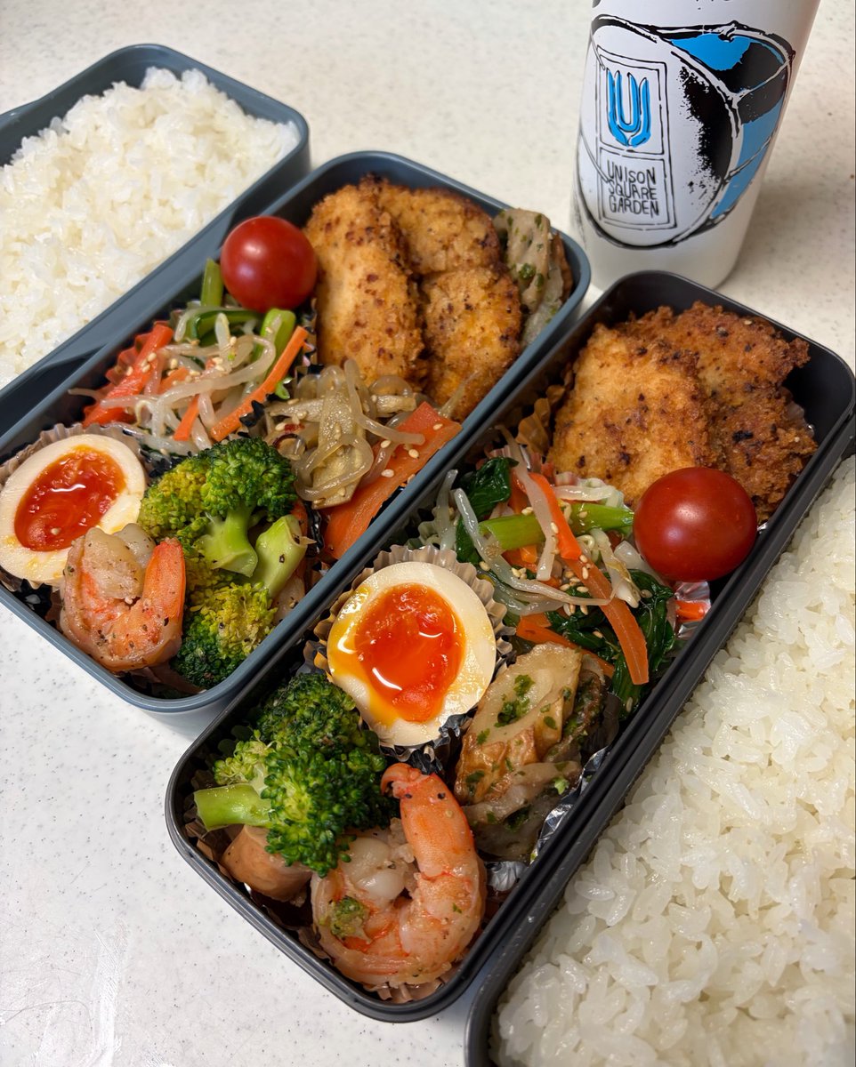 モモこ tweet media