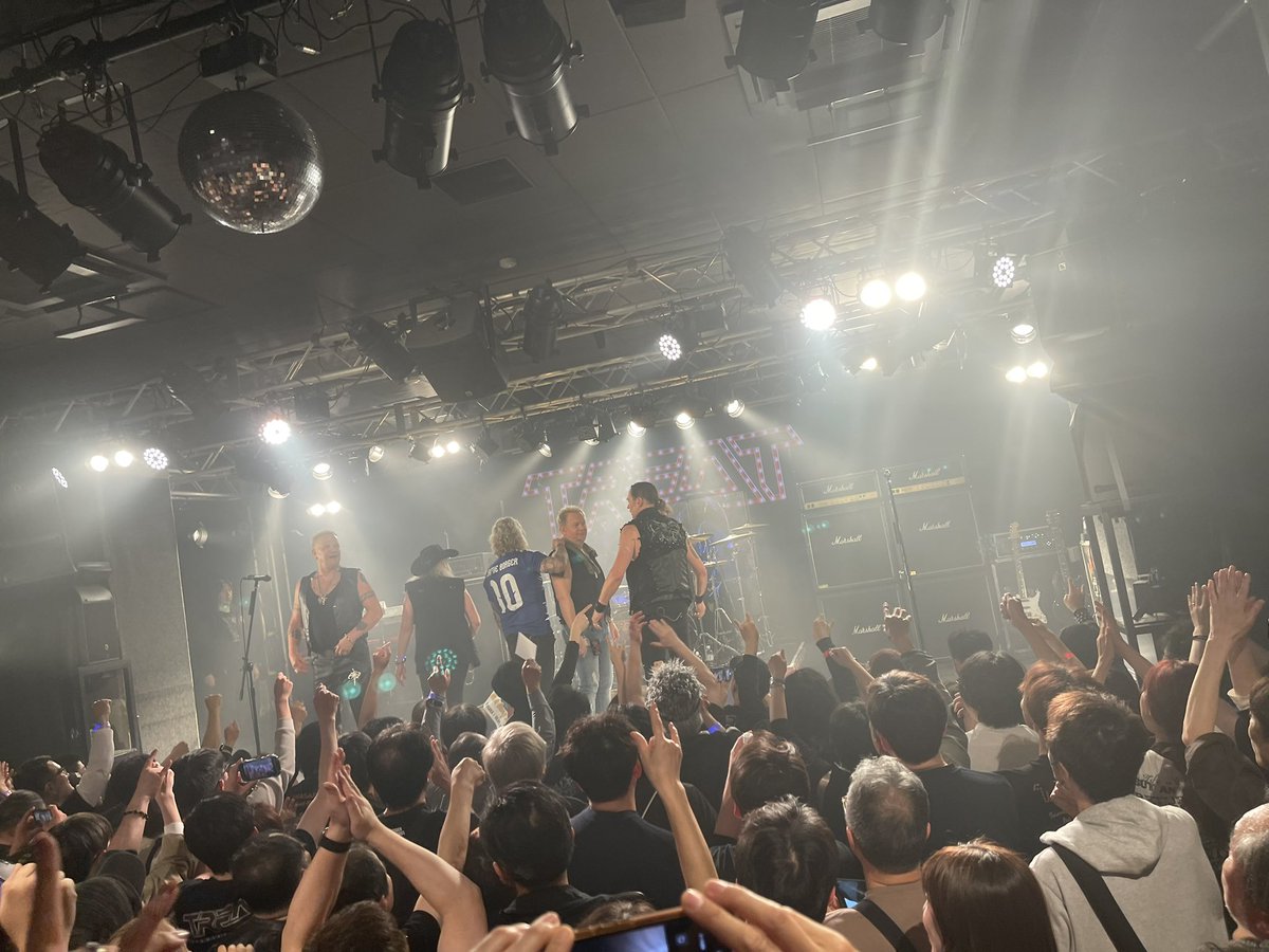 あかくろ𖤐北陸→兵庫﹆生存確認用 tweet media