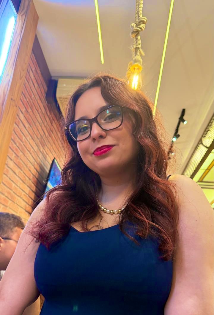 Sofi 🩵 ERAS 19/11 |🩸⚔️| 📖 tweet media