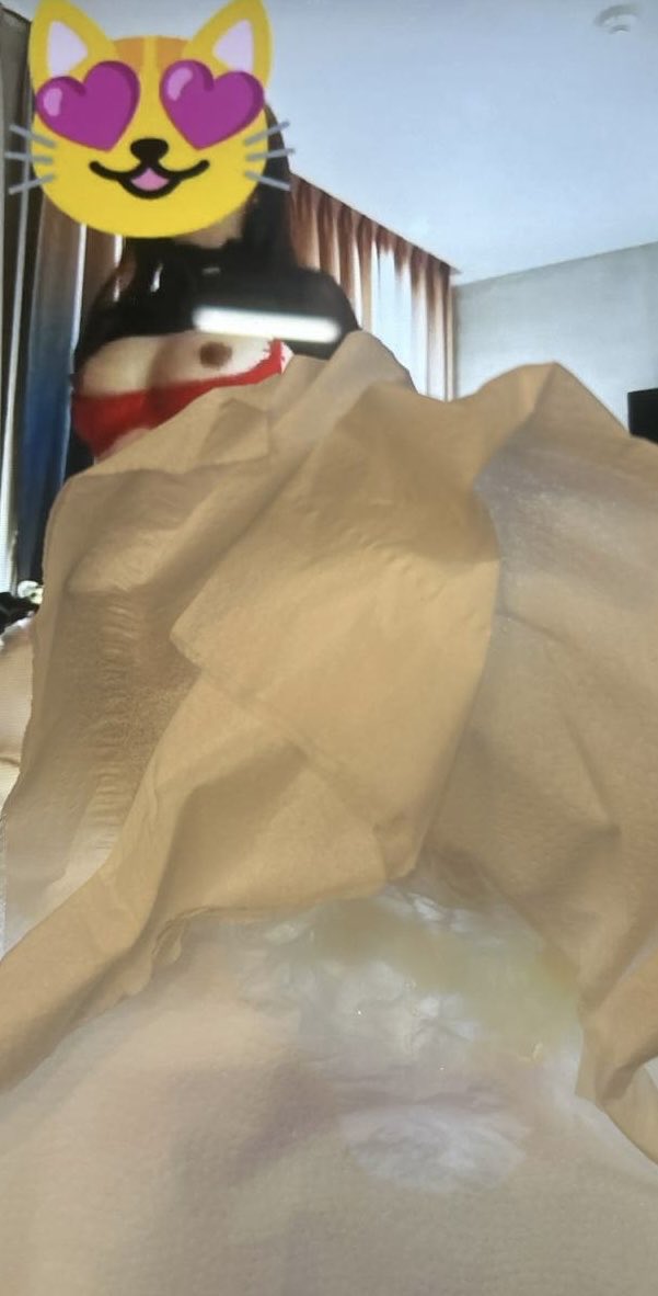 意淫女友。 意淫女友同學 tweet media