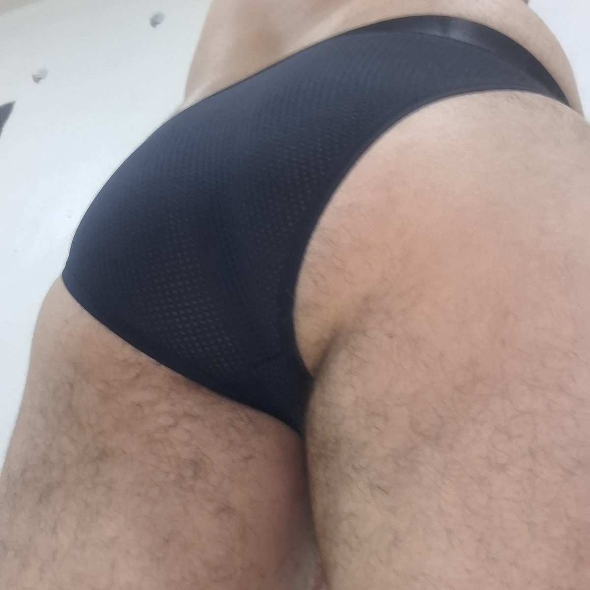JavierP_24's tweet photo. Aquí el negro por delante y detrás. 🍆🍑💦 https://t.co/QcMNsC8rIq