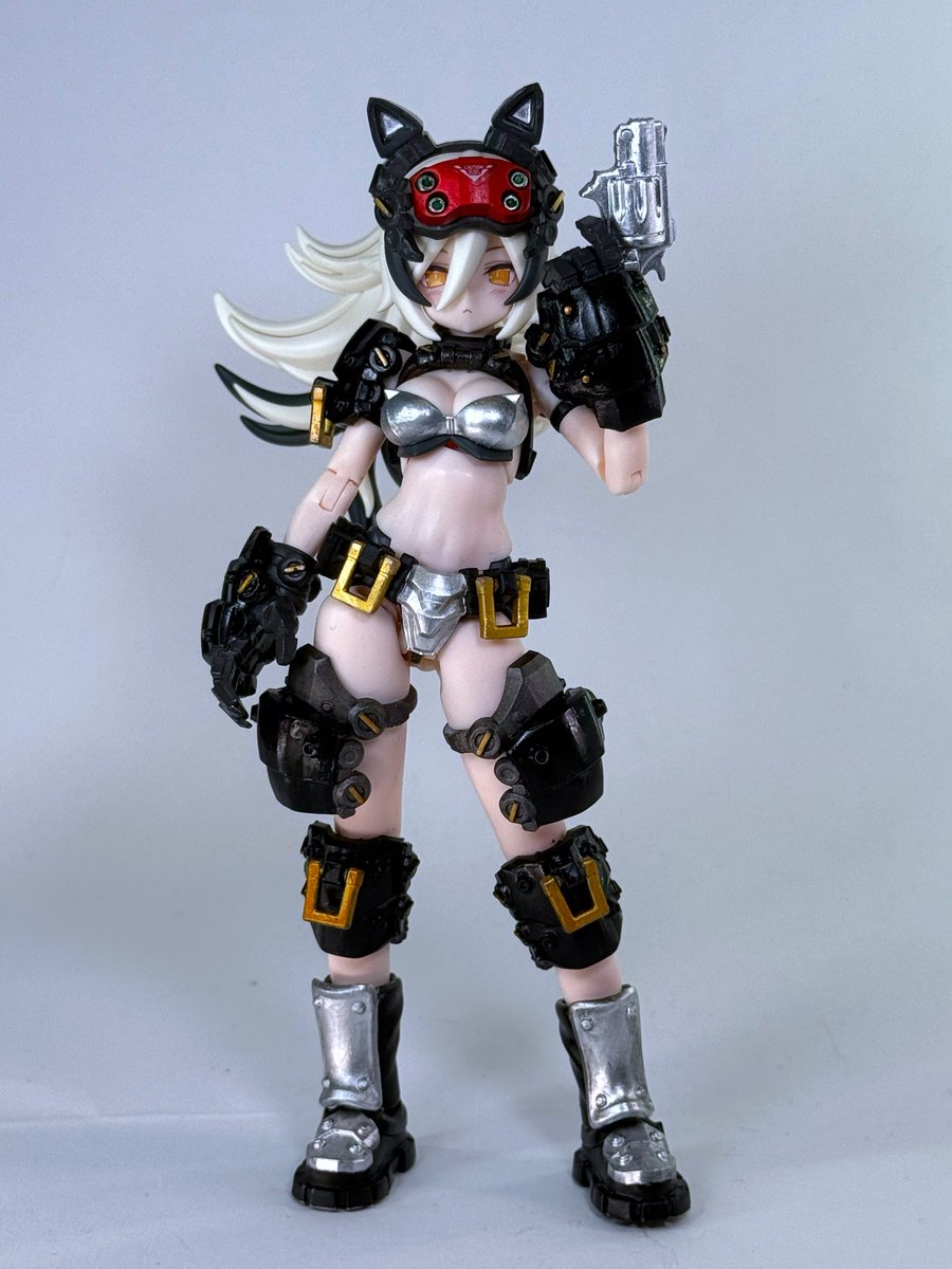 アールズ tweet media