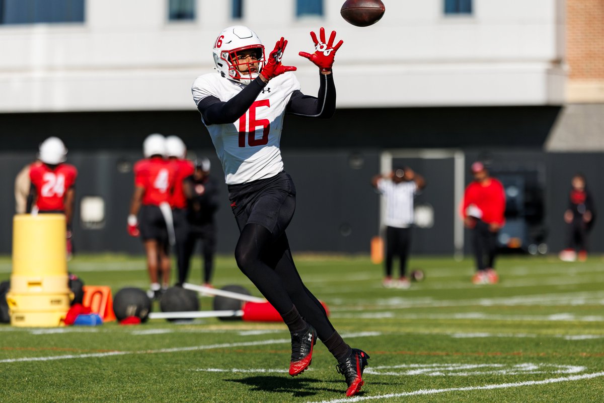 TerpsFootball's tweet photo. Underway with Week 3 of Spring Ball '26 🙌 https://t.co/iPIBsOQQhs