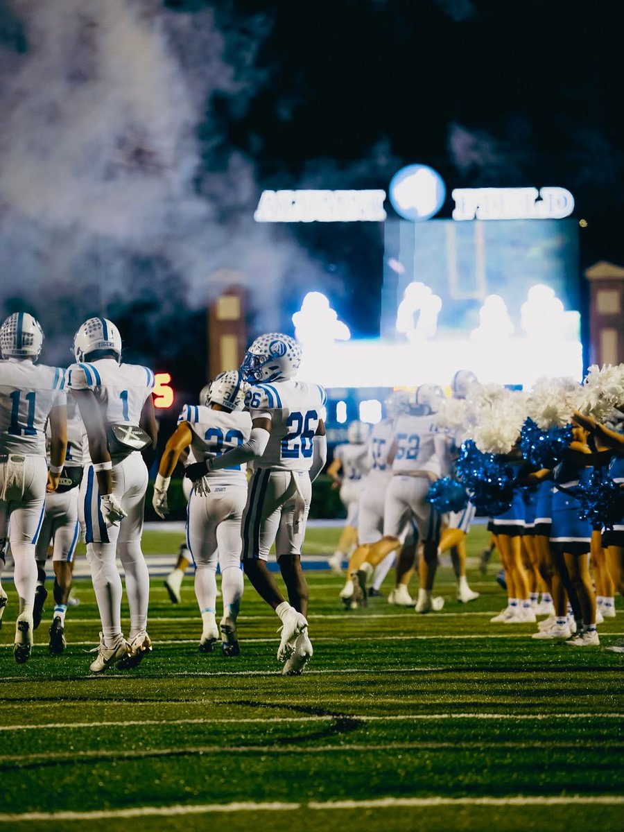 Jesuit Tigers Football tweet media