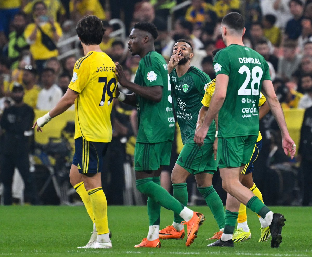 H/#BrozoOut tweet media