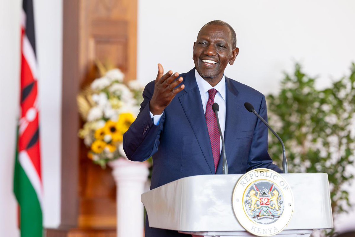 SirAlexKimutai's tweet photo. H.E @WilliamsRuto continues committed to steering the country to a development path across all sectors such as Health, Infrastructure, Agriculture, Housing, Education among others.
@StateHouseKenya
@geraldbitok
@kibettnick @MRSMuruguu #DeliveringThePlan
#TwoTerm https://t.co/Aj1RZq0dsS