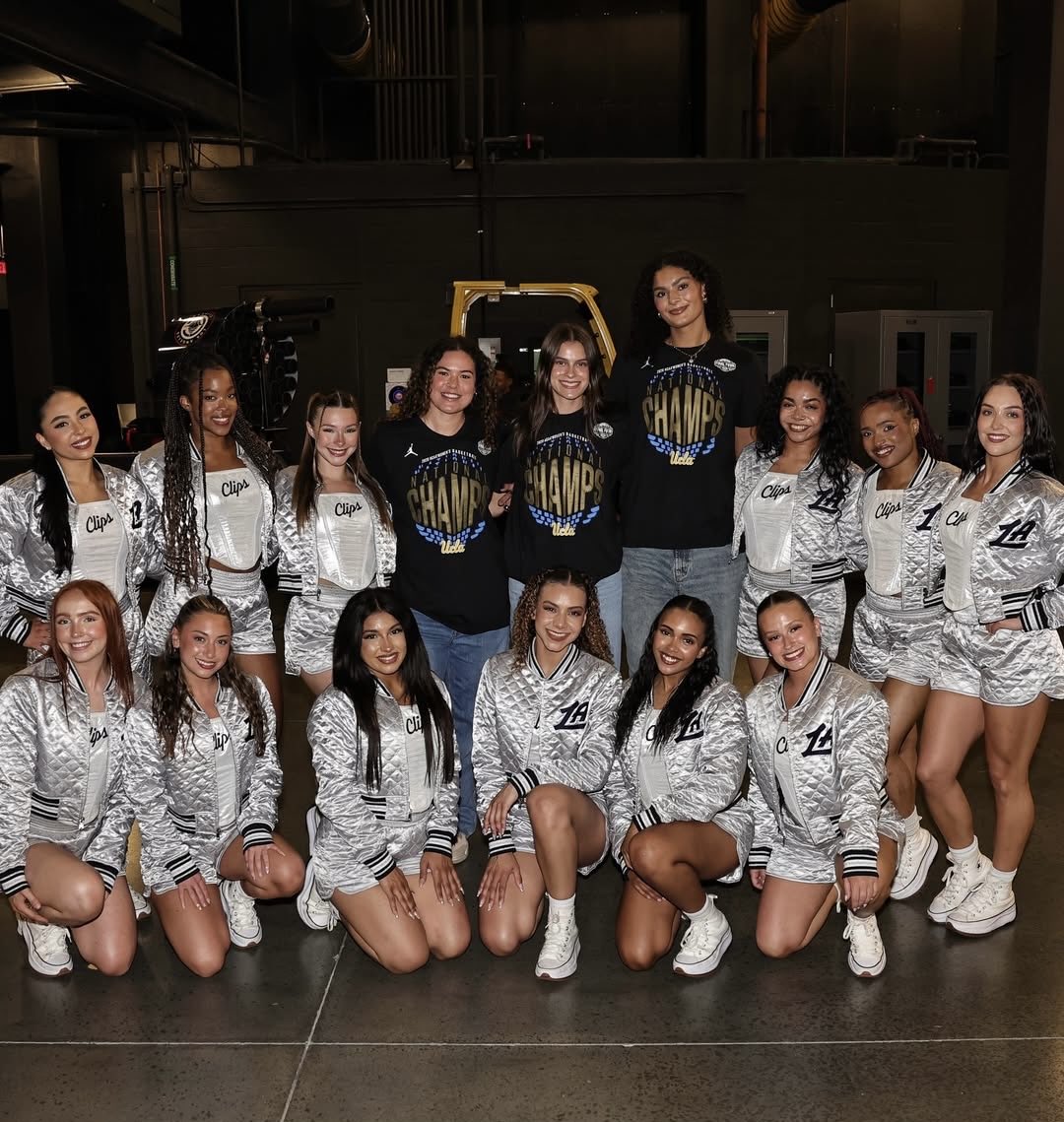 MarchMadnessWBB's tweet image. UCLA trio dance with Clippers Spirit at Thunder vs. Clippers game 💃

#WFinalFour x 📸/🎥 @NBA
