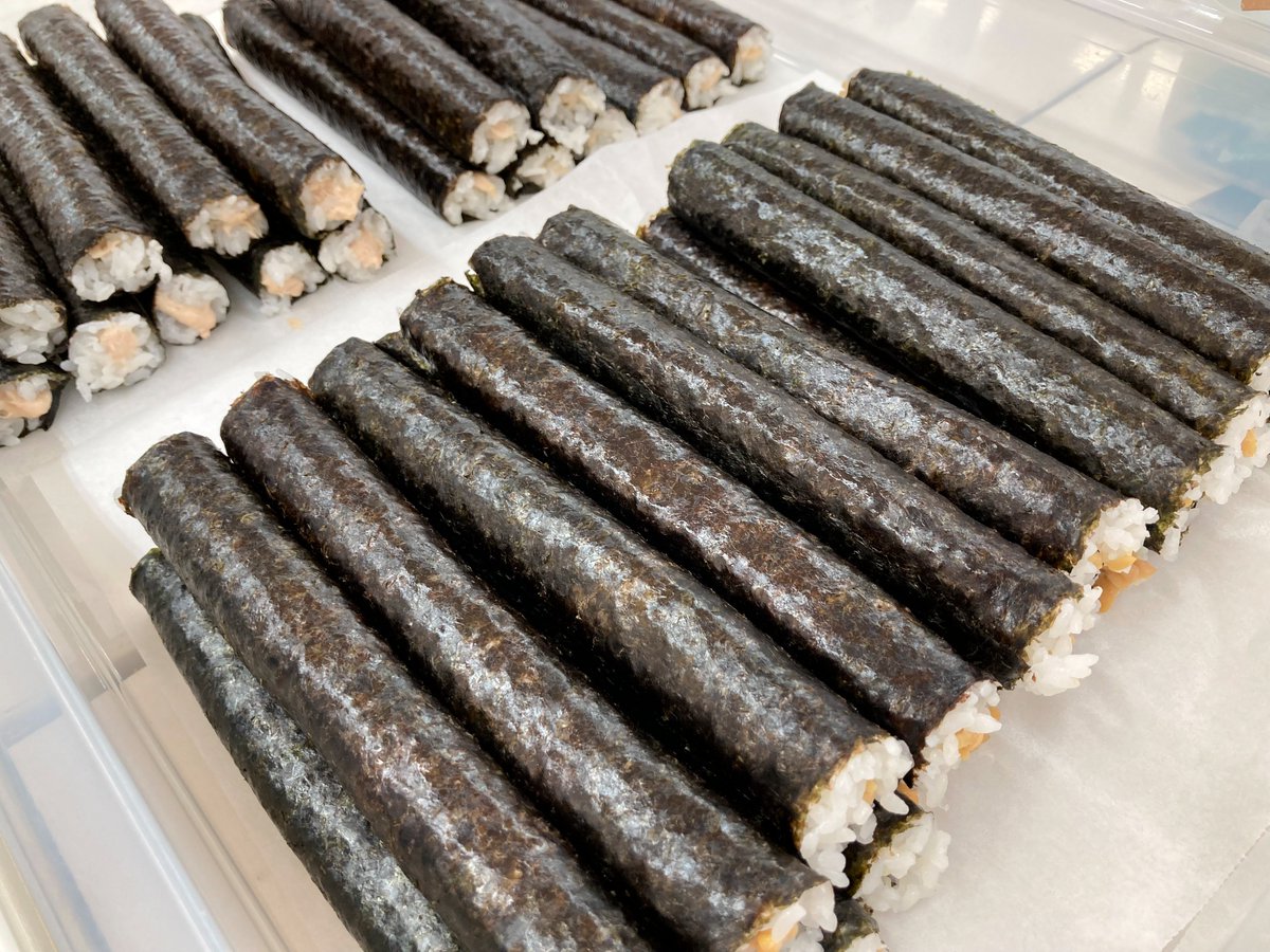 YZマート tweet media