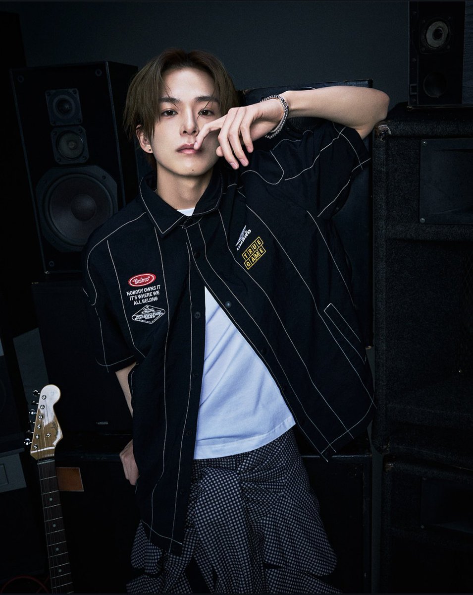 リーさん tweet media