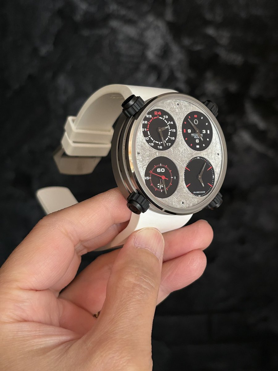 Long Slow Distance tweet media