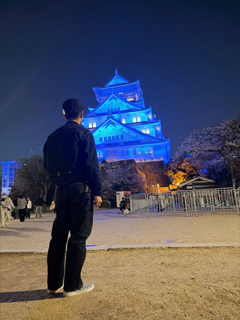 かむ。 tweet media