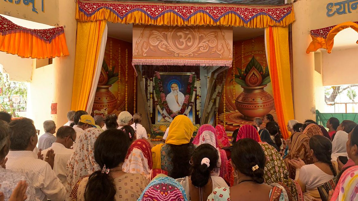 🚩Sant Shri Asharamji Gurukul-Ashram Vapi🚩 tweet media
