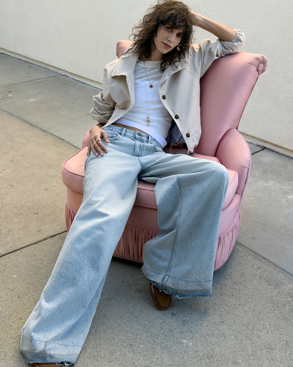 hmphilippines's tweet photo. From the camera roll: Spring Summer 2026 through the lens of Mica Argañaraz.

Drop 2 out now in store and at https://t.co/mb8fK040Fe https://t.co/Zq19iiWh3R