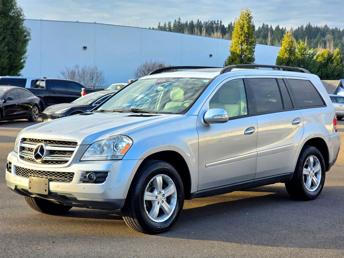 405motors's tweet photo. Drive Luxury with the 2007 Mercedes-Benz GL-Class     Discover the elegance of the 2007 Mercedes-Benz GL-Class. Feel the power and comfort as you navigate any road, making https://t.co/VS2aBpp7Wv