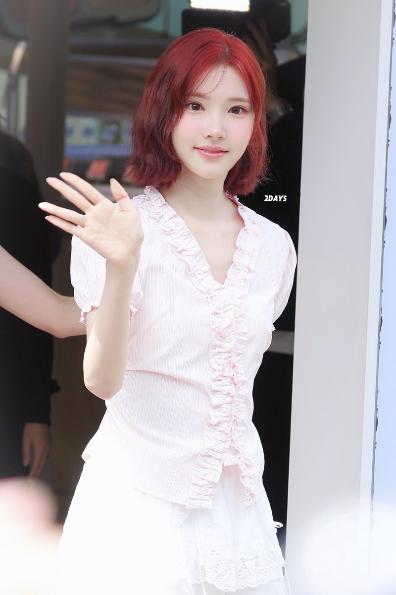 𝟐 𝒅𝒂𝒚𝒔 tweet media