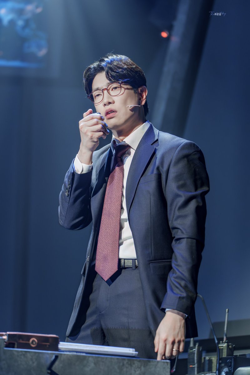 조운날^•ܫ•^ฅ🍊✈️ tweet media