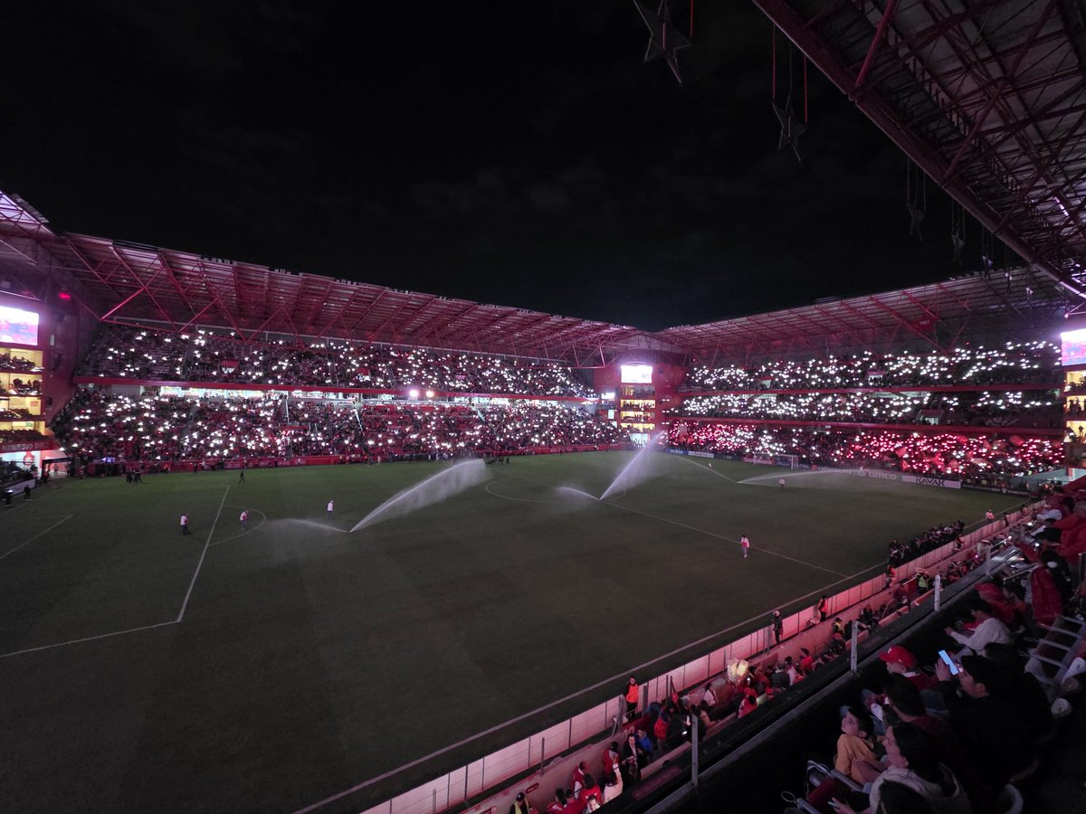 Oscar sin acento tweet media