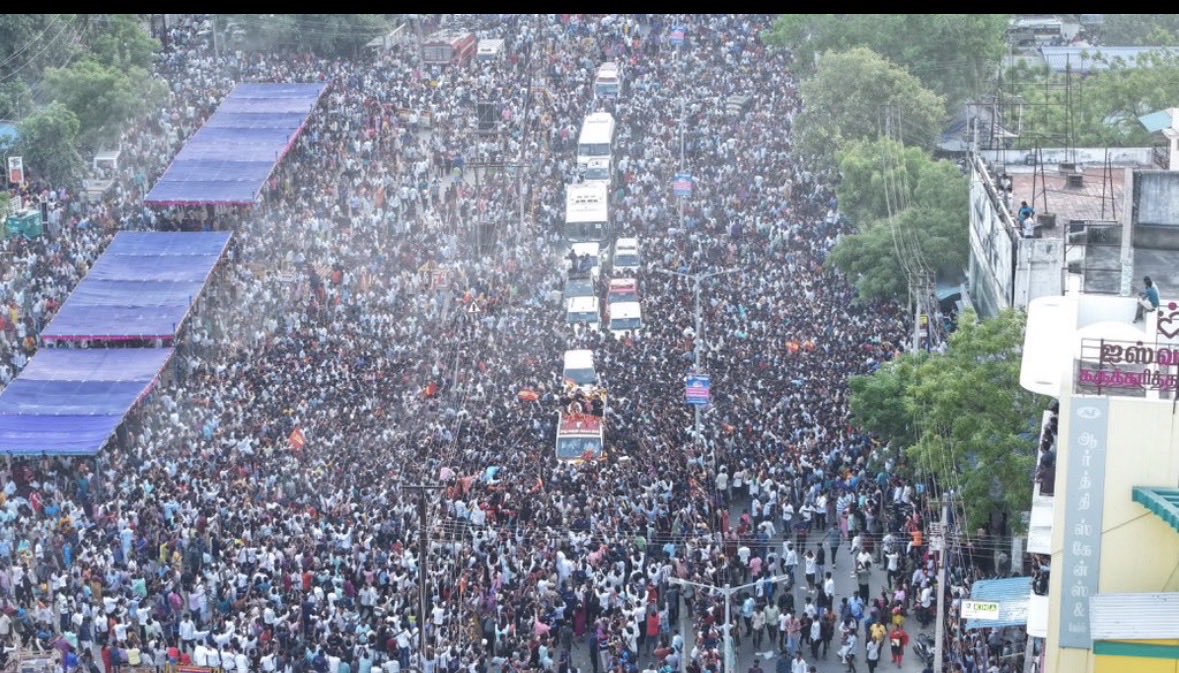 MacroMatrix tweet media