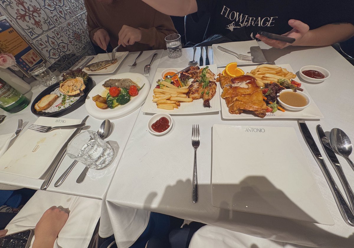 ze404_'s tweet photo. 澳門碎片🇲🇴 https://t.co/4cMg8zFEnZ