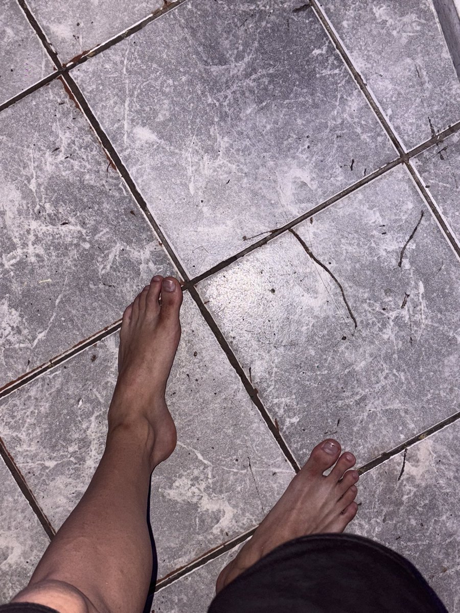 eaedenis_ tweet media