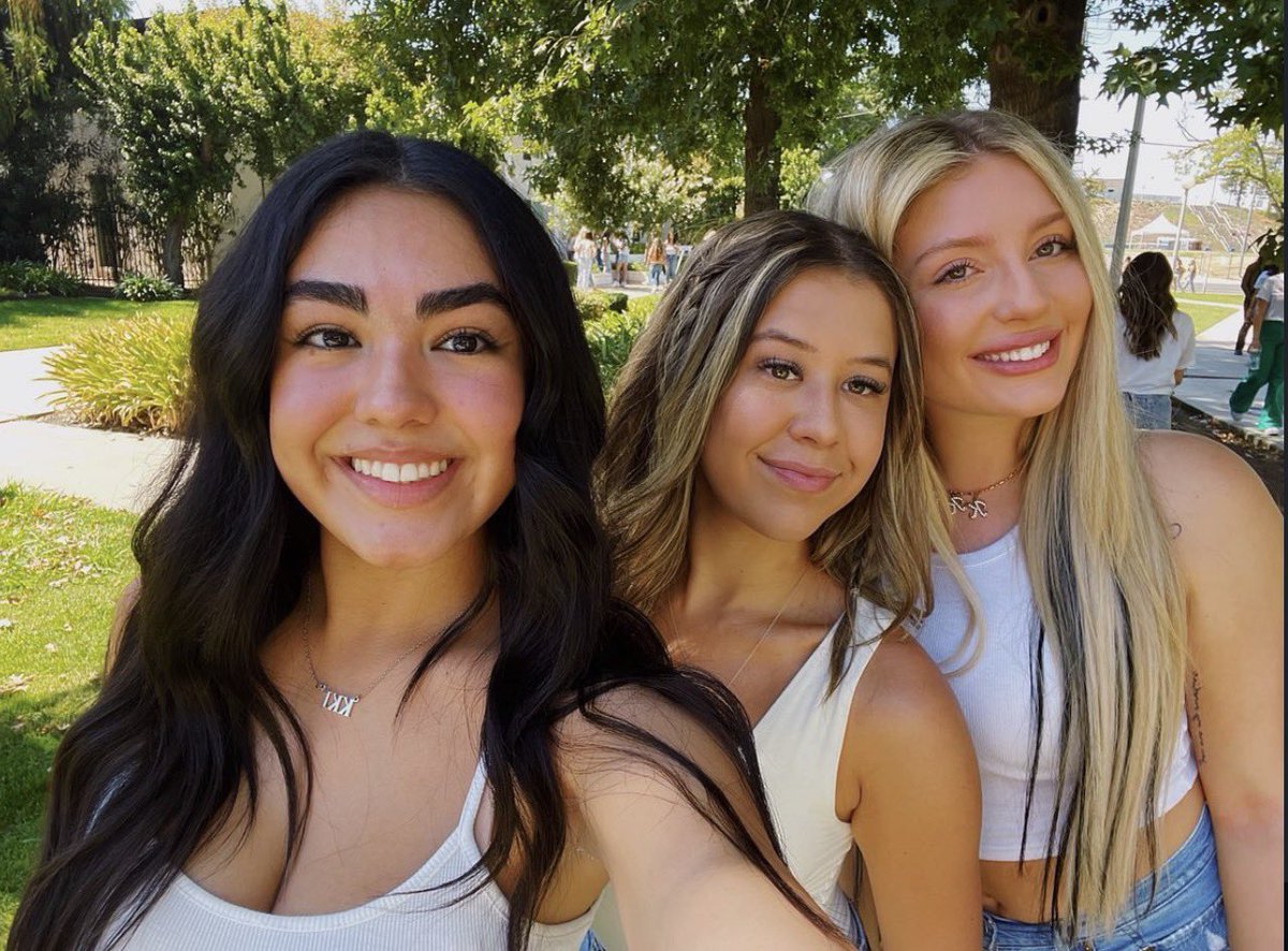 Madelynn tweet media