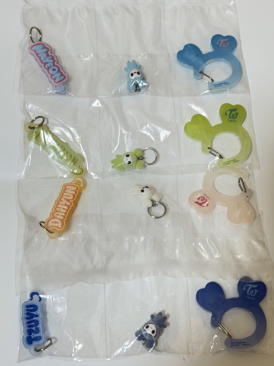 chiri🍓 tweet media