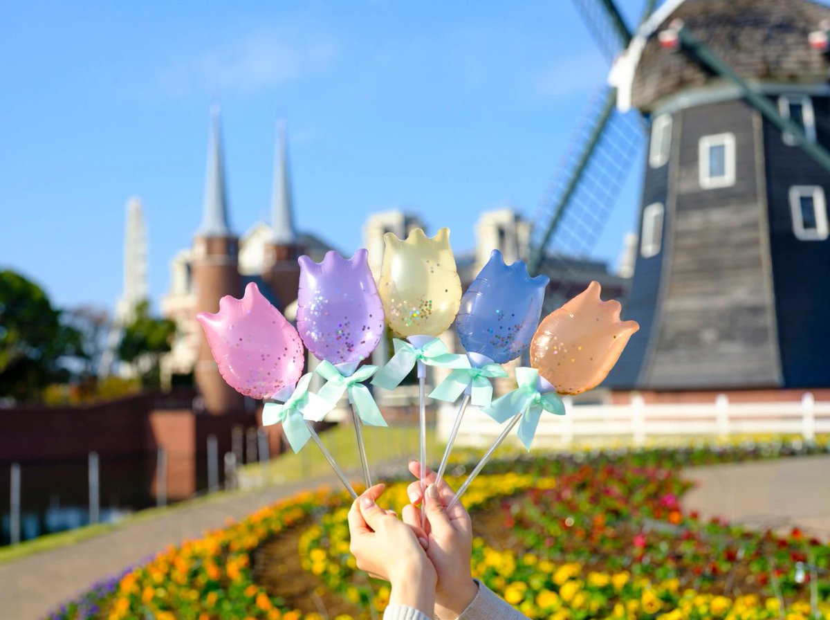 ecshop_htb's tweet photo. ✨キラキラがかわいすぎる💕🌷

チューリップがキラキラのバルーンに！
園内のお花とたくさん写真を撮りたくなっちゃう💕
これを持ってたら、かわいさ間違いない！

みんなはどの色が好き？！
好きな色🩷💛🧡💜💙をコメントしてね！

金額：700円（税込）
https://t.co/Tm2xor62SA https://t.co/caJP5e4DA7