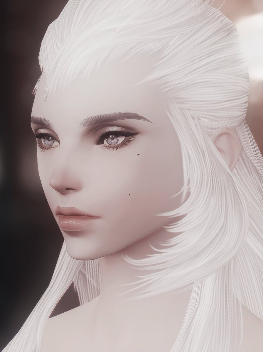 ✦ Ghost tweet media