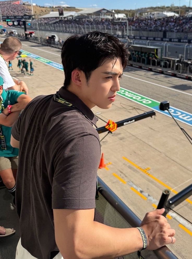 whip cream (kangen nyujins) tweet media