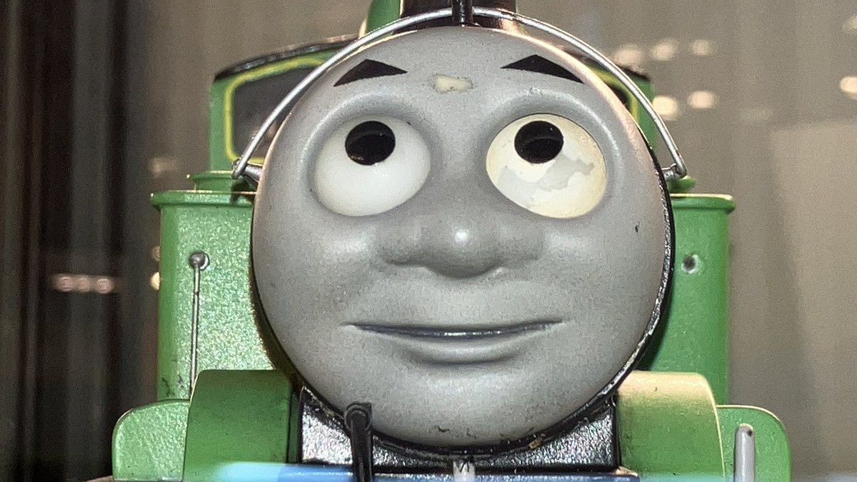 オリヴァリン酸🅾🅻🅸🆅🅴-®️テイフジョウ tweet media