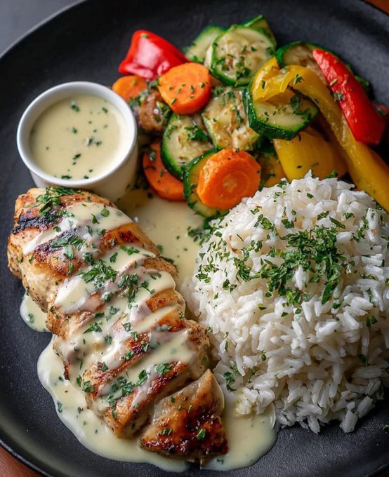 FoodPleaser's tweet photo. Healthy dinner 🍽️ https://t.co/6zE4IoqY8C