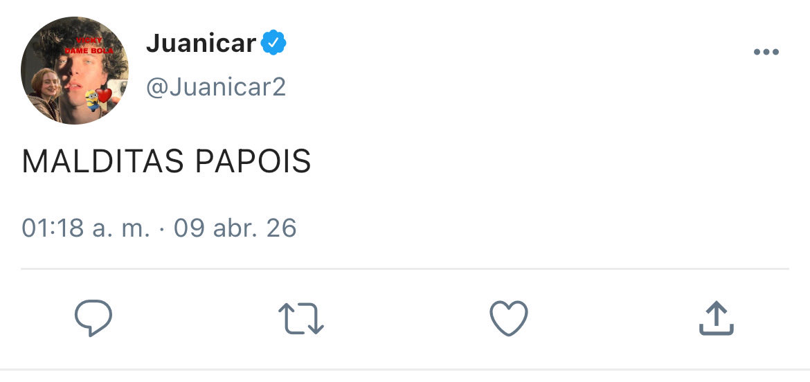 out of context papoi girls tweet media