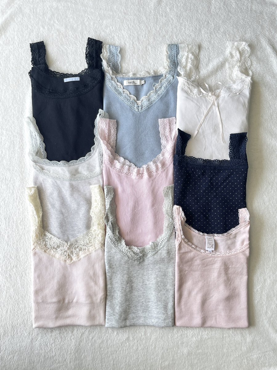 cardy cardigan tweet media
