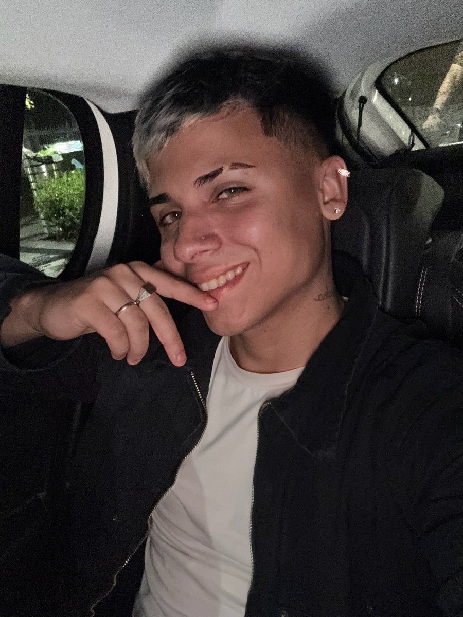 RAMI TWINK MODEL ⭐️ tweet media