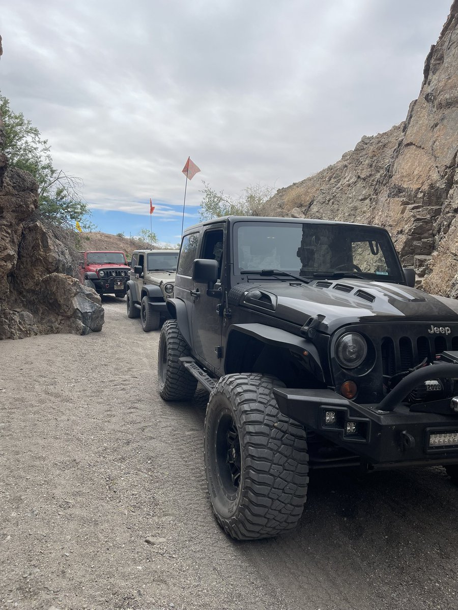 Tina E 😎 tweet media