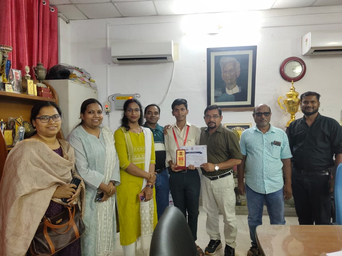 Fakir Mohan Autonomous College, Balasore tweet media