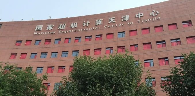 作家崔成浩 tweet media