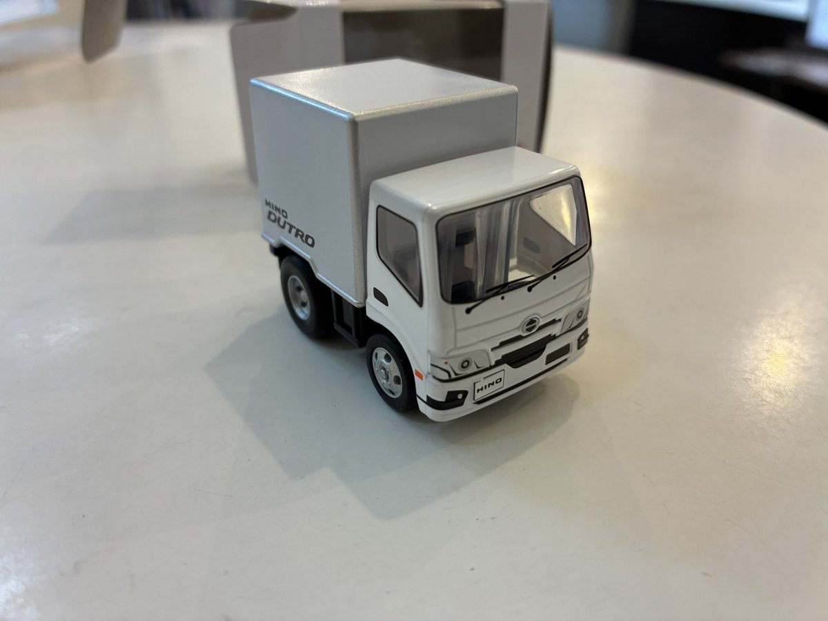ree_nori_bok's tweet photo. 自分、報告いいっすか
日野デュトロ増車いたしました(゚∀゚)!
@IBARAKI_HINO
#HINO
#DUTRO
#オリジナルチョロQ https://t.co/zqt3drzWzH