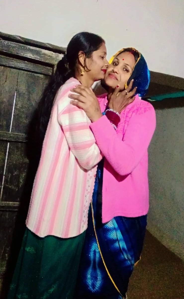 ji_bais's tweet photo. #sister ❣️ https://t.co/Ftwamsexlt
