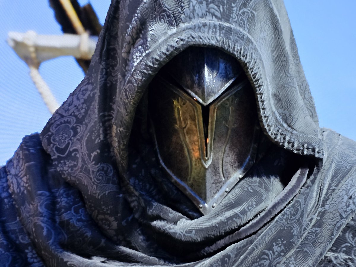 DaRevRico's tweet photo. @BikeMan thumbs a cloak that has a face cover. I can tell you where to find it if you want. It's in an area in your past. https://t.co/3073ze2cVo