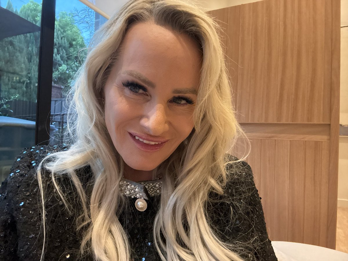 corinnecliford's tweet image. Happy Wednesday - we need to PRAY for all of the true children of GOD around our World to have their freedom…PRAY!
#pray
#christisking