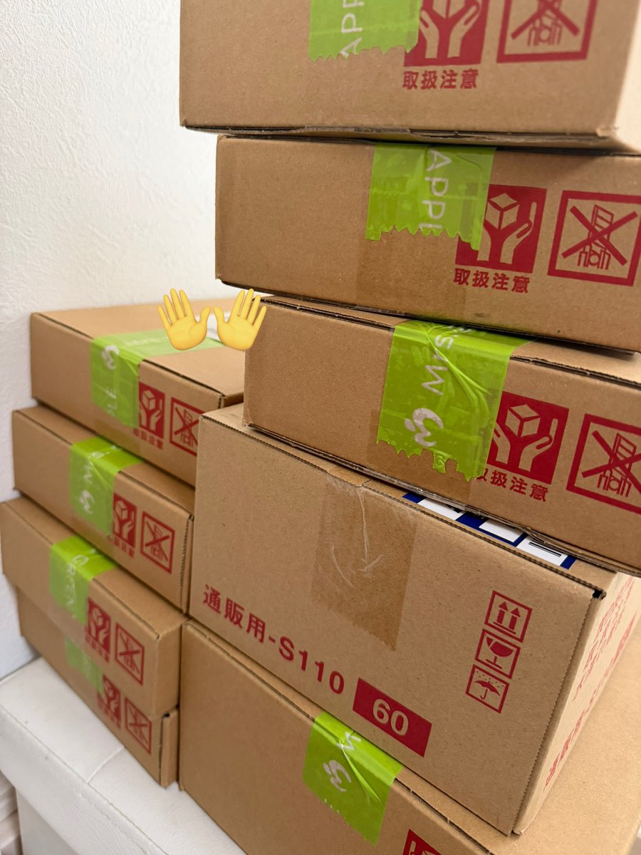 1XQayipnQAQIgXB's tweet image. 第一便届いてたぁ𛰙᭜𖫴𖫰𖫱𖫳𖫲𖫲𖫳𖫴𖫰𖫱꛰ ᭜𖫴𖫰𖫱𖫳𖫲𖫲𖫳𖫴𖫰𖫱꛰ಣ

 開封、娘の帰宅後🏠

 たのしみー♡♡

 #MGA
 #ゼンジン
 #ミセスグリーンアップル