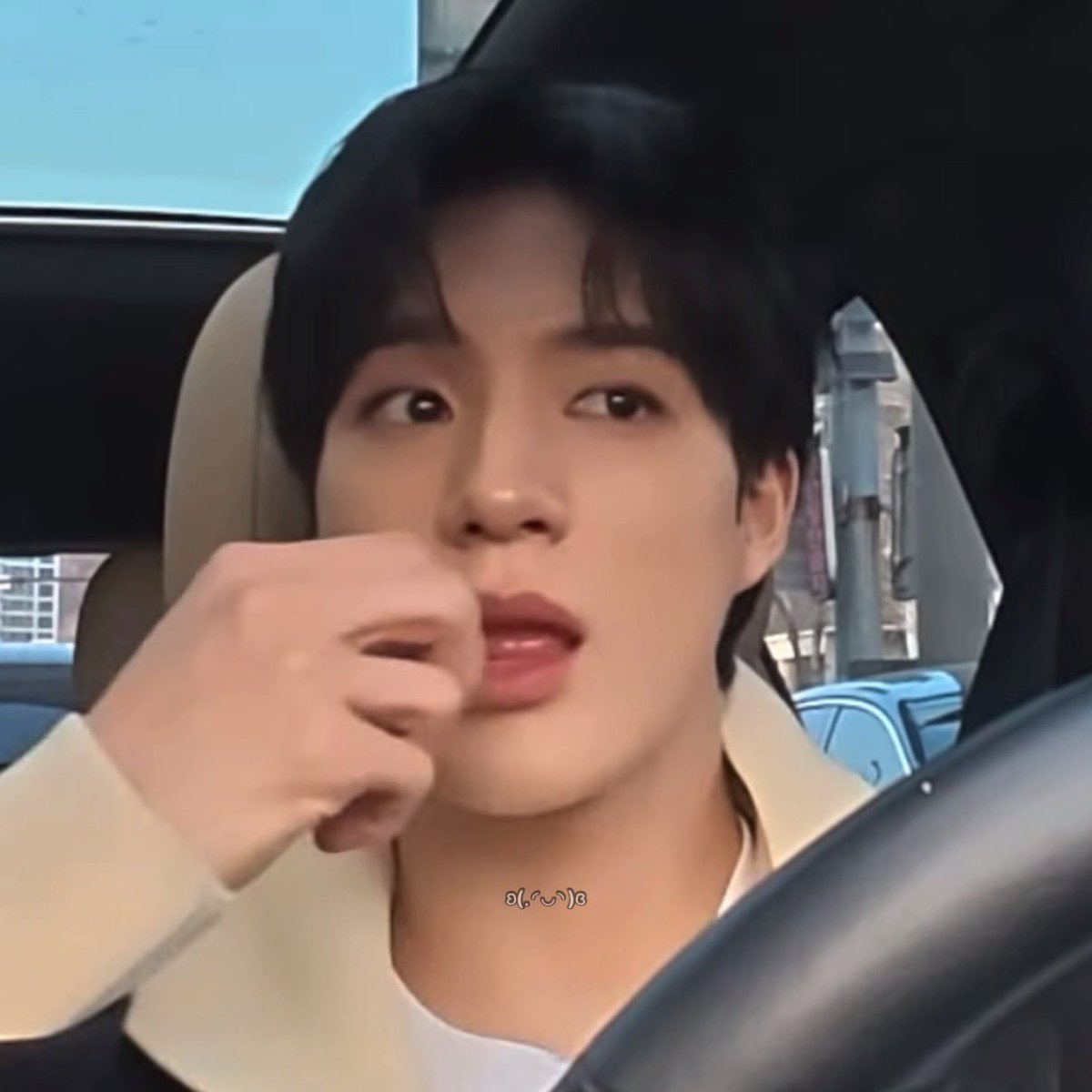 땡구라미 tweet media